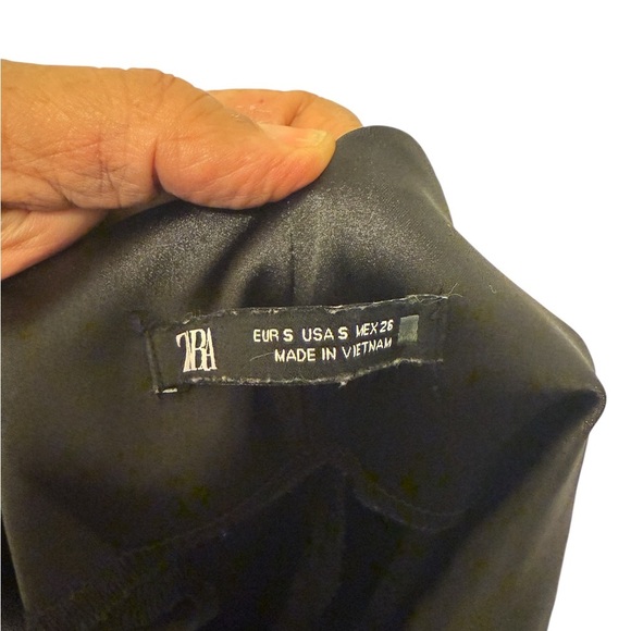 Zara Black Satin Garment - Picture 6 of 9